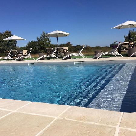 Fonclaire Holidays Mortemart Εξωτερικό φωτογραφία