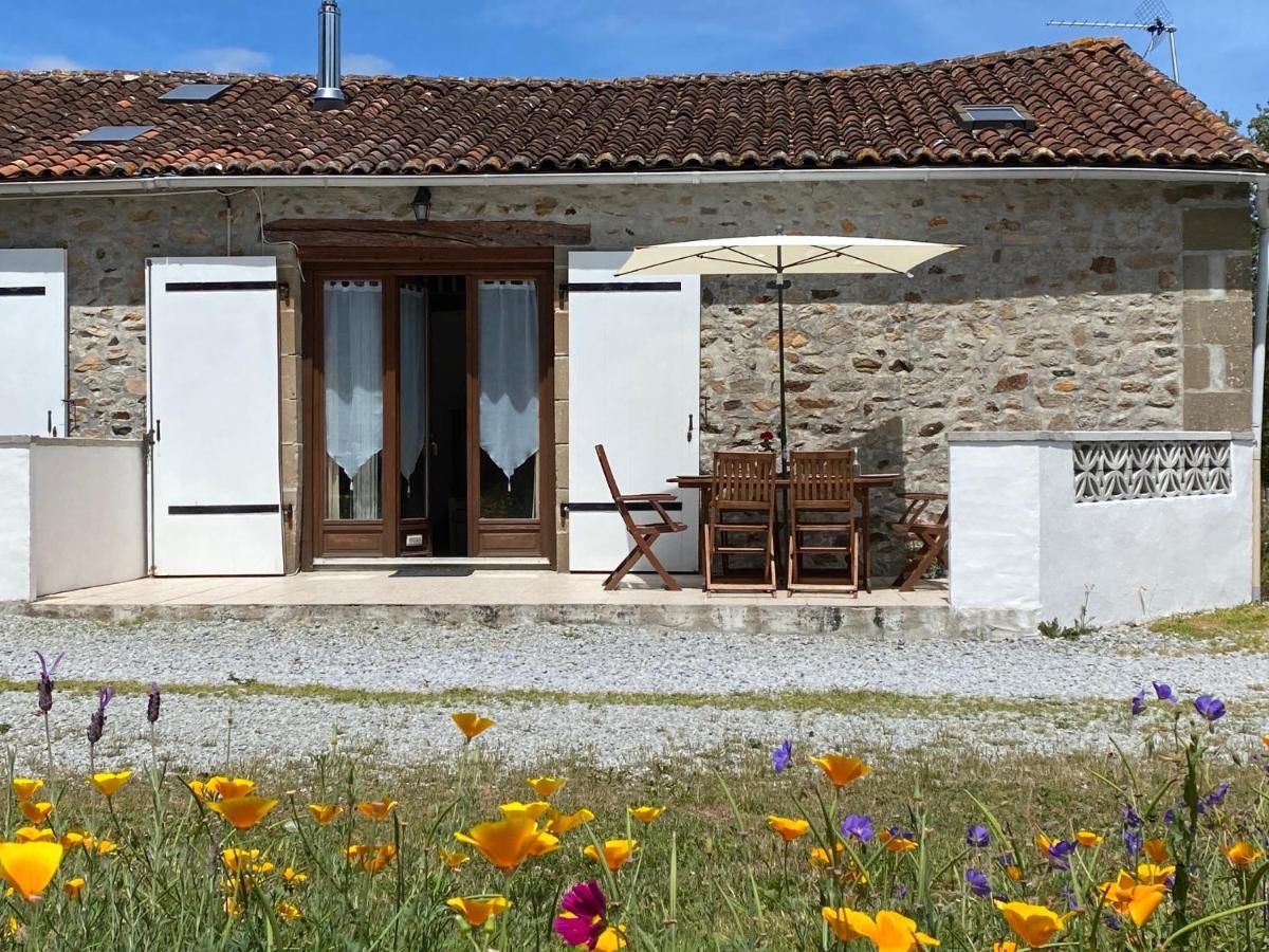 Fonclaire Holidays Mortemart Εξωτερικό φωτογραφία